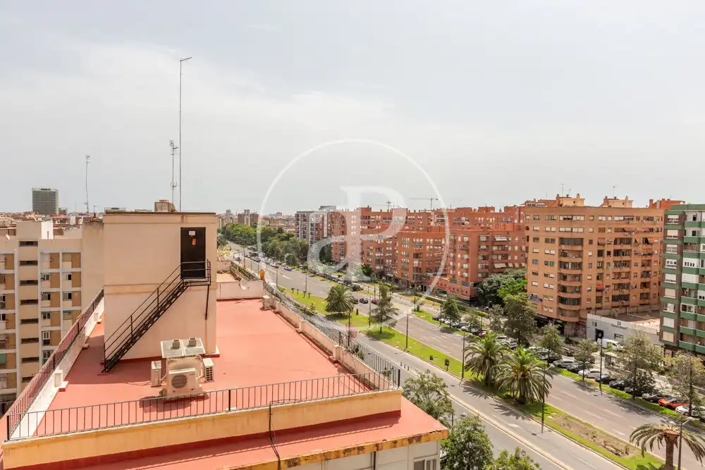 Vista exterior de Piso en venta en Valencia con Aire acondicionado, Calefacción y Terraza