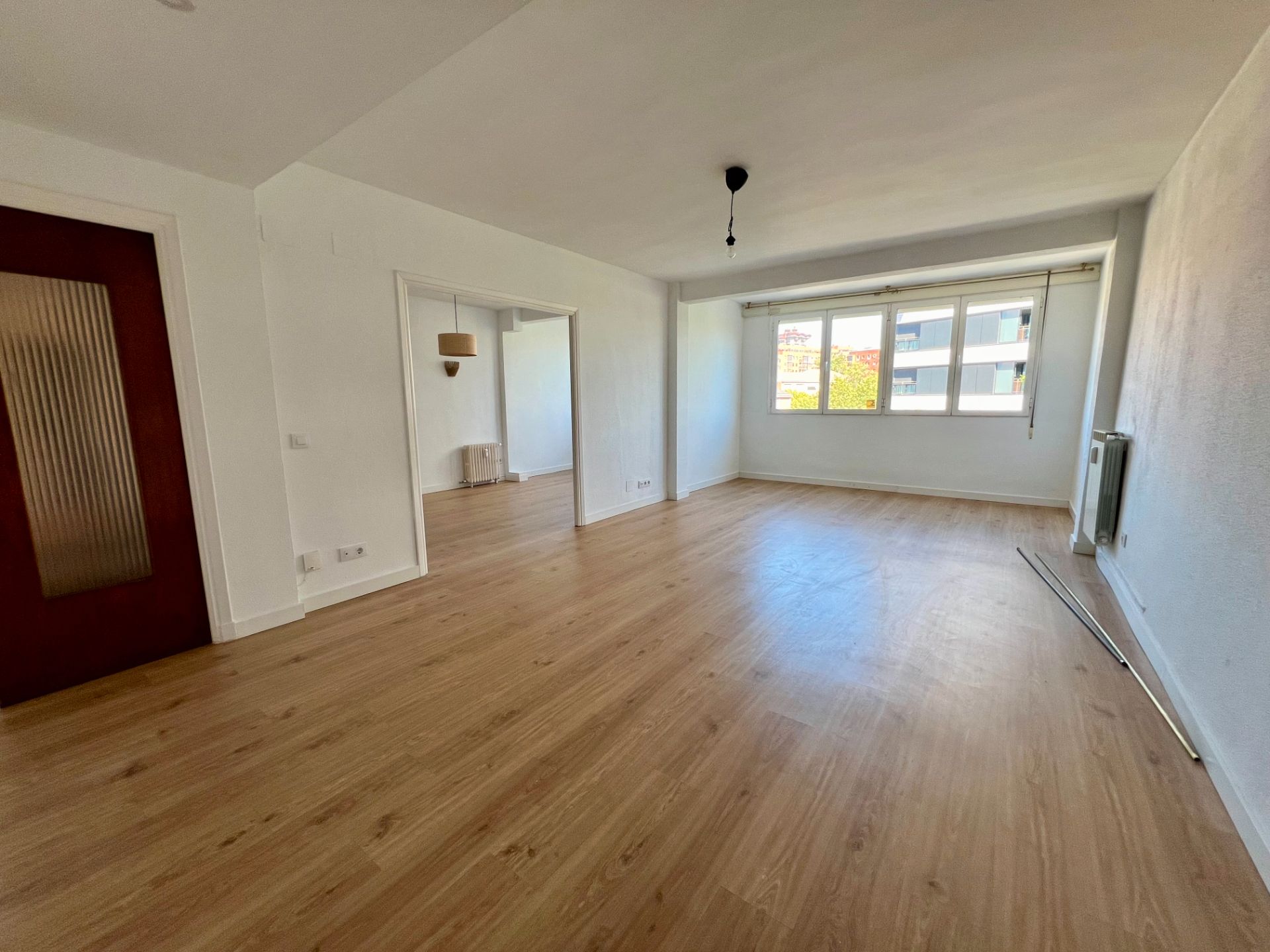 Exterior view of Flat to rent in  Madrid Capital  with Heating, Parquet flooring and Storage room