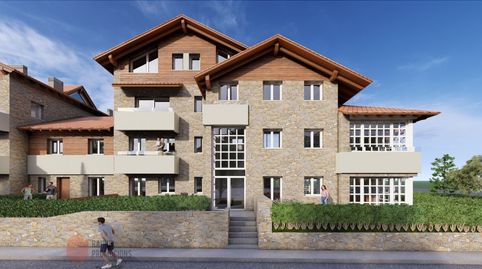 Foto 2 de Dúplex en venta en Plaça Josep Cuatrecases Arumí, S/n, Camprodon, Girona
