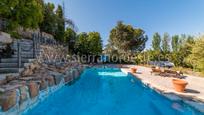 Swimming pool of House or chalet for sale in Boadilla del Monte  with Air Conditioner, Terrace and Swimming Pool