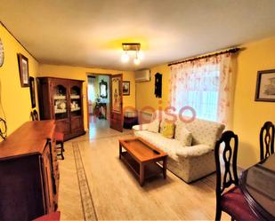 Living room of House or chalet for sale in Alcubillas  with Air Conditioner, Heating and Terrace