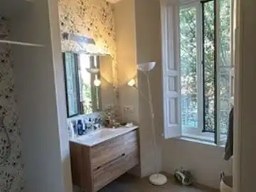 Bany de Casa o xalet per a compartir en Segovia amb Calefacció, Terrassa i Moblat
