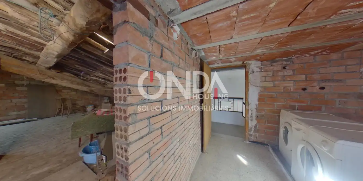 Casa adosada en venta en Calle Ravàl del Vall, 25, Salàs de Pallars