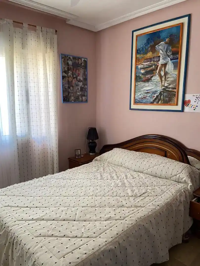 Dormitori de Casa o xalet en venda en Los Alcázares amb Aire condicionat, Piscina i Balcó
