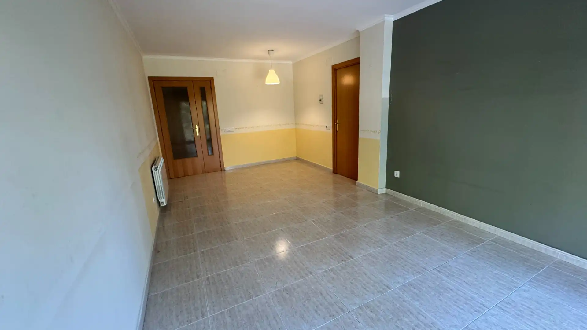 Wohnung zum Verkauf in Cambrils mit Klimaanlage, Privatgarten und Gemeinschaftspool