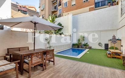 Vista exterior de Planta baixa en venda en  Barcelona Capital amb Aire condicionat, Calefacció i Jardí privat