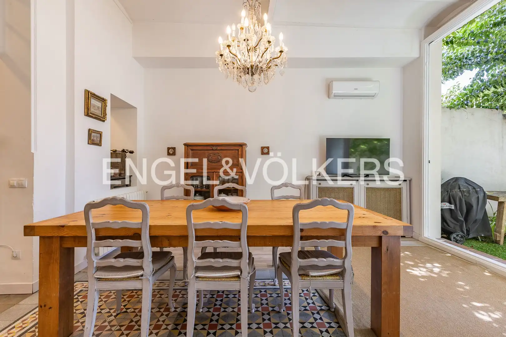 Comedor de Casa o chalet en venta en Terrassa con Aire acondicionado, Calefacción y Jardín privado
