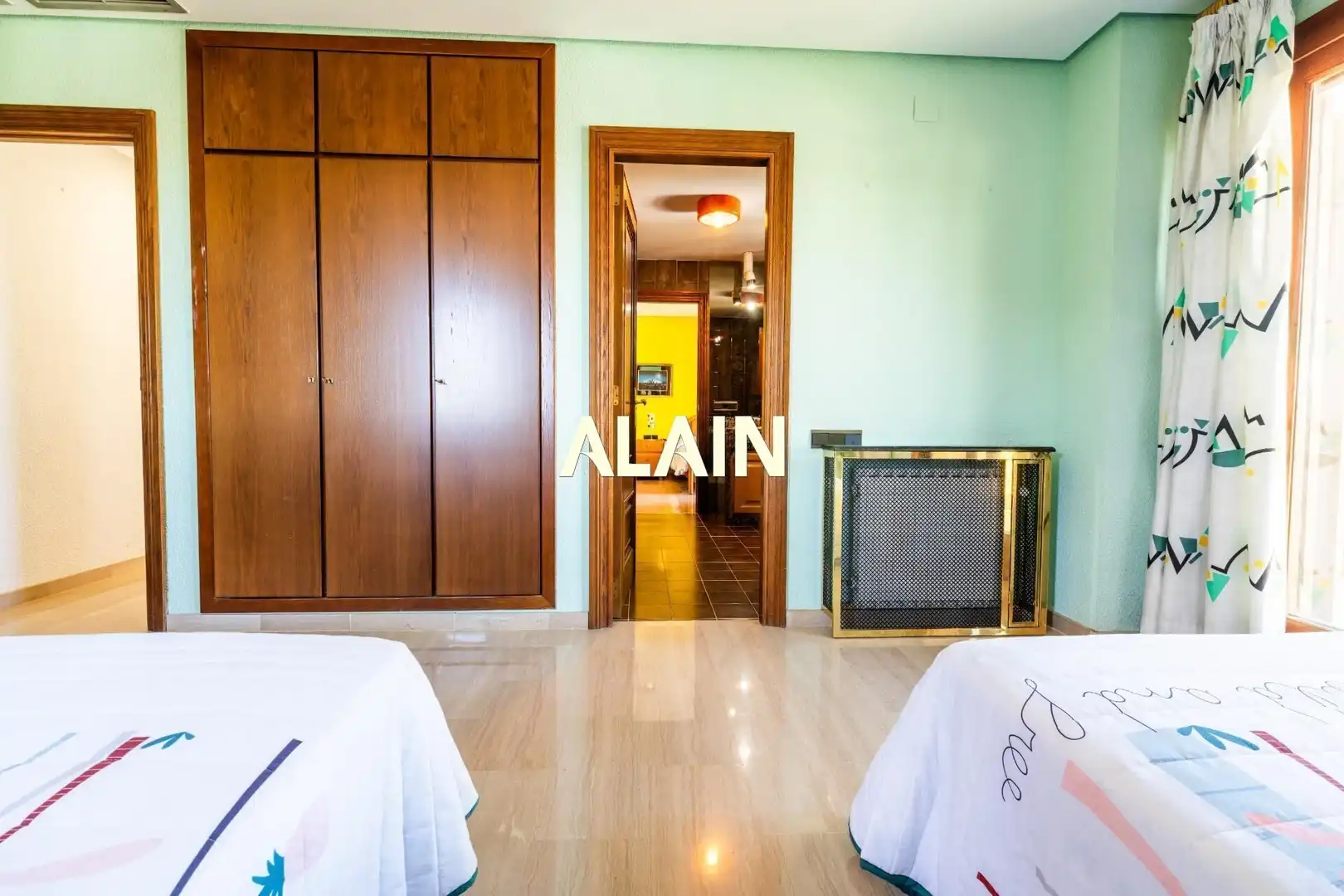 Habitación de Casa o chalet en venta en Chiva con Jardín privado, Terraza y Trastero