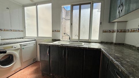 Foto 4 de Apartamento en venta en Camí Reial, Torrent