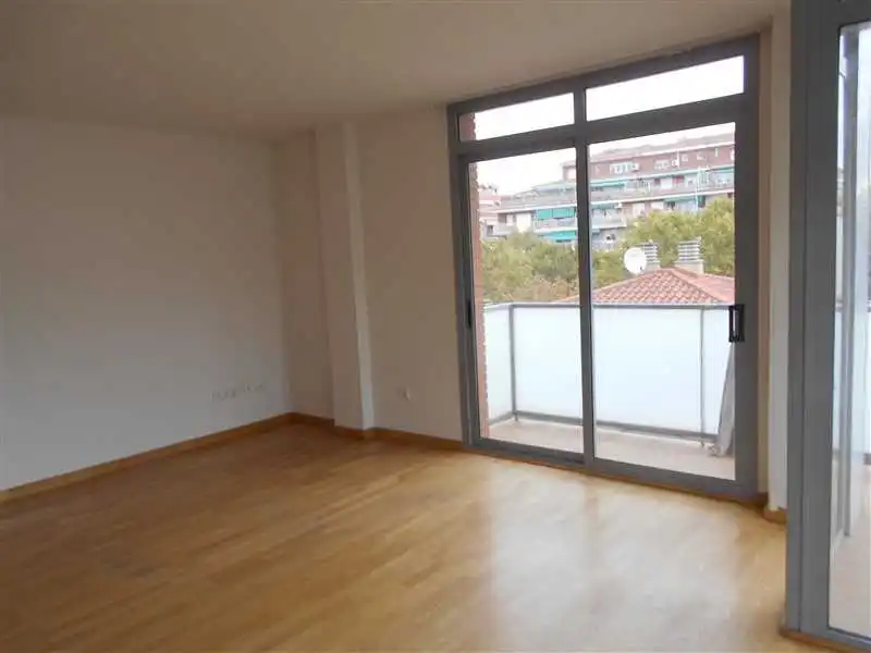 Piso en venta en C/ Orient, El Coll