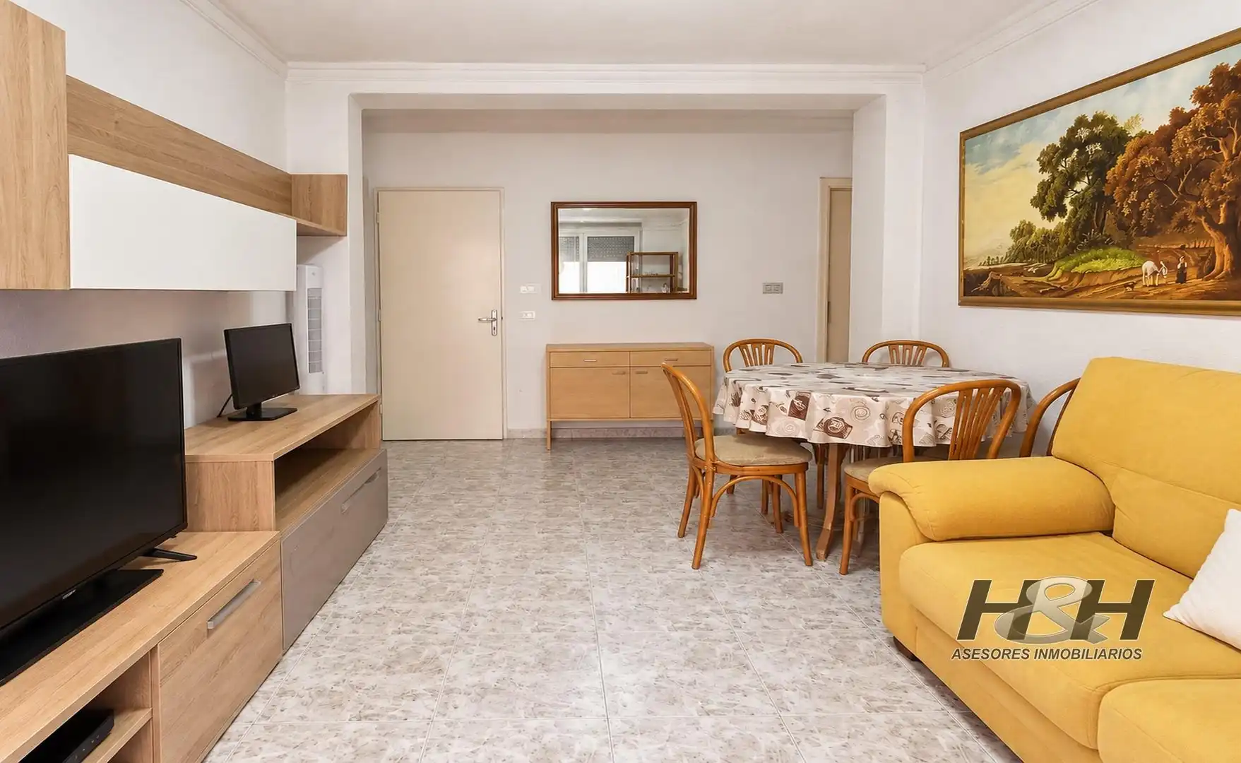Piso con terraza en venta en Zona Campus Universitario, imagen 2