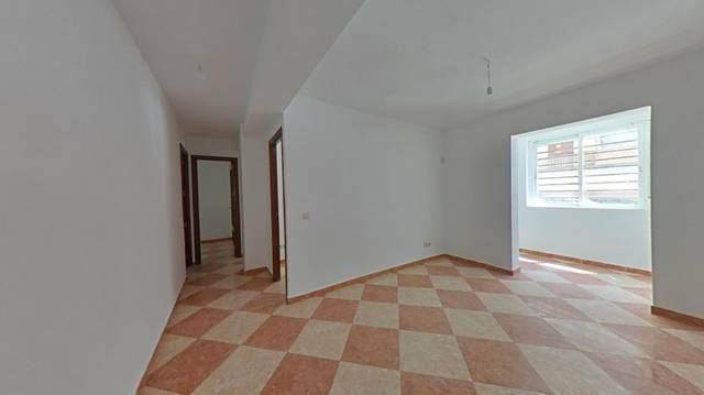 Piso en Venta en C/ Valmojado en Aluche