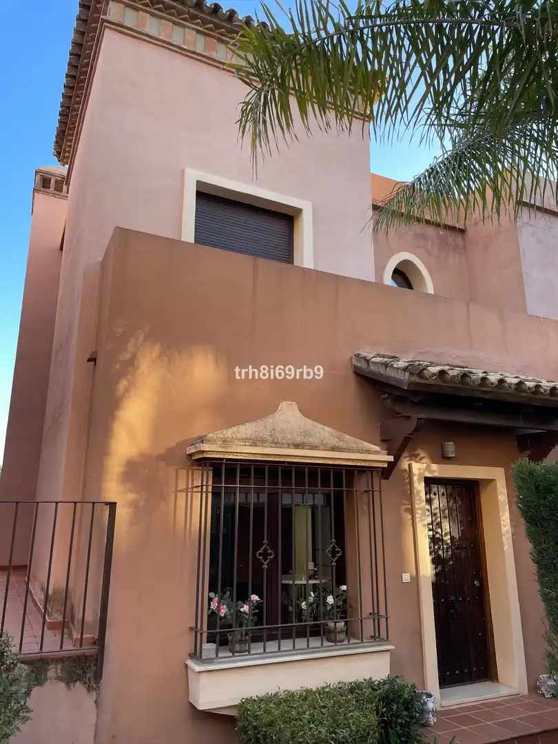Adossat amb piscina en venda a Estepona - Estepona,Centro,Calle Segismundo Moret, imagen 29