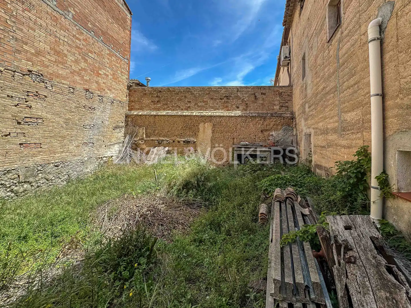 Adossat amb jardí en venda a Torrelles de Foix, imagen 4