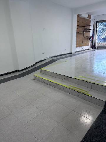 Local comercial en Alquiler en Villafontana - Estoril I