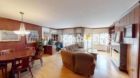 Foto 2 de Piso en venta en El Poble Sec, Barcelona