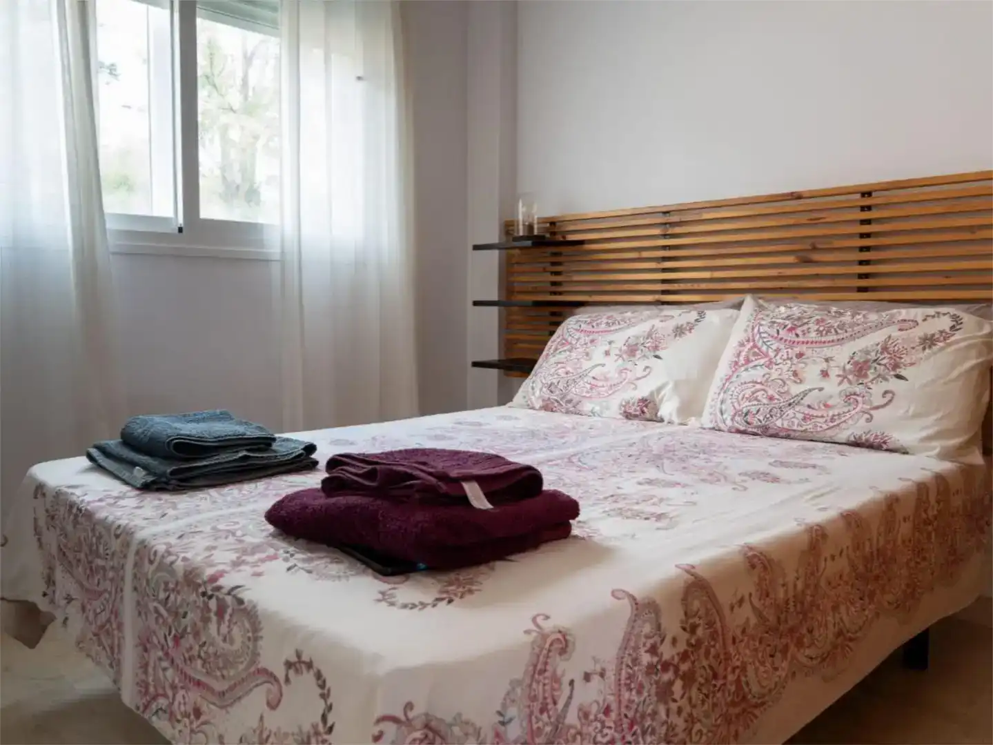 Dormitori de Apartament en venda en Fuengirola amb Aire condicionat, Piscina i Balcó