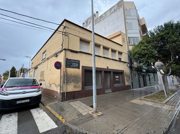 Gewerbefläche zum Verkauf in Avenida de Jose Ortiz 114
