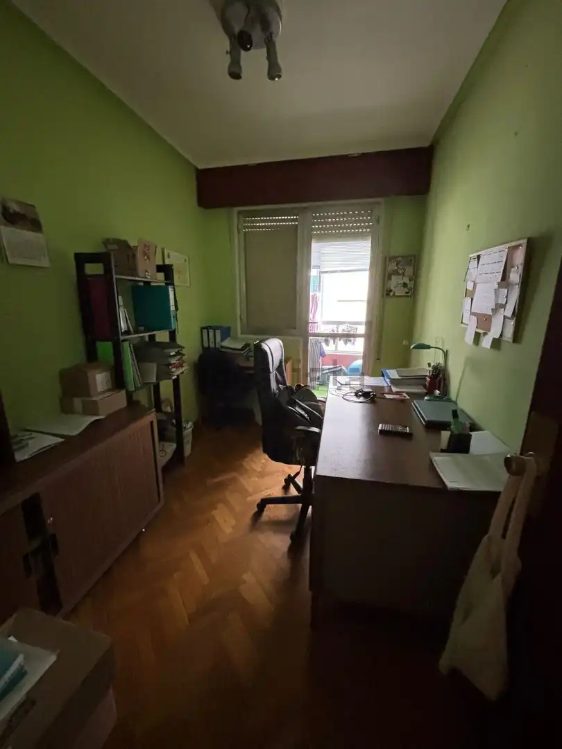 Habitación de Piso en venta en Ourense Capital  con Calefacción, Parquet y Trastero