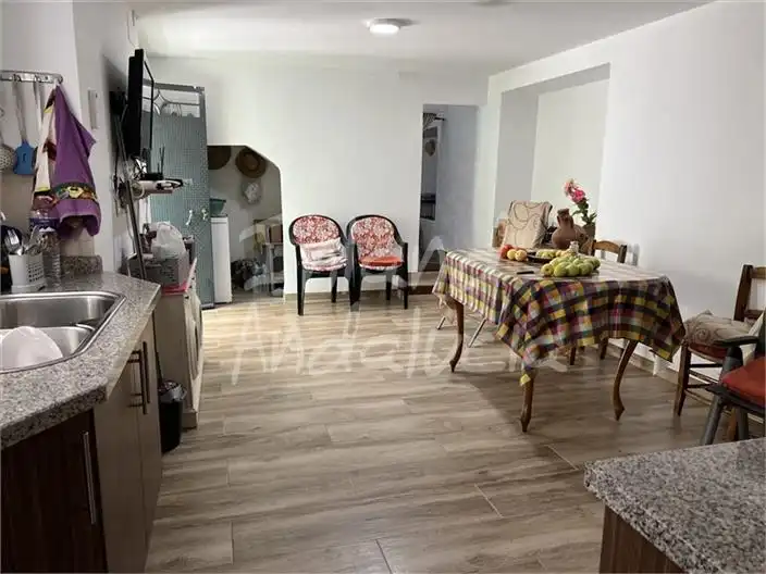 Sala d'estar de Finca rústica en venda en Castillo de Locubín amb Piscina i Internet