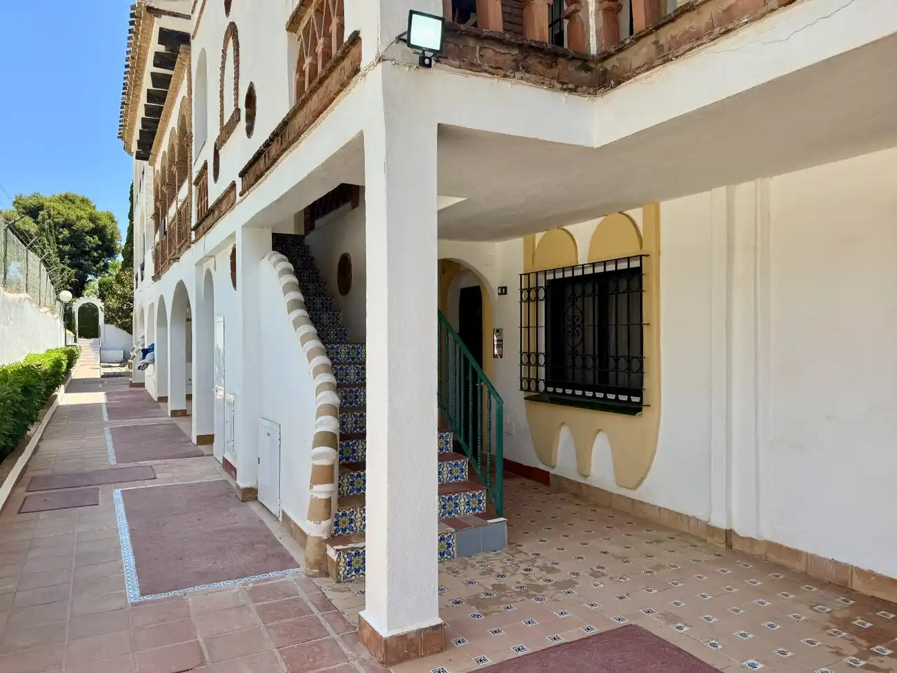 Vista exterior de Apartamento en venta en Mijas con Aire acondicionado, Terraza y Amueblado