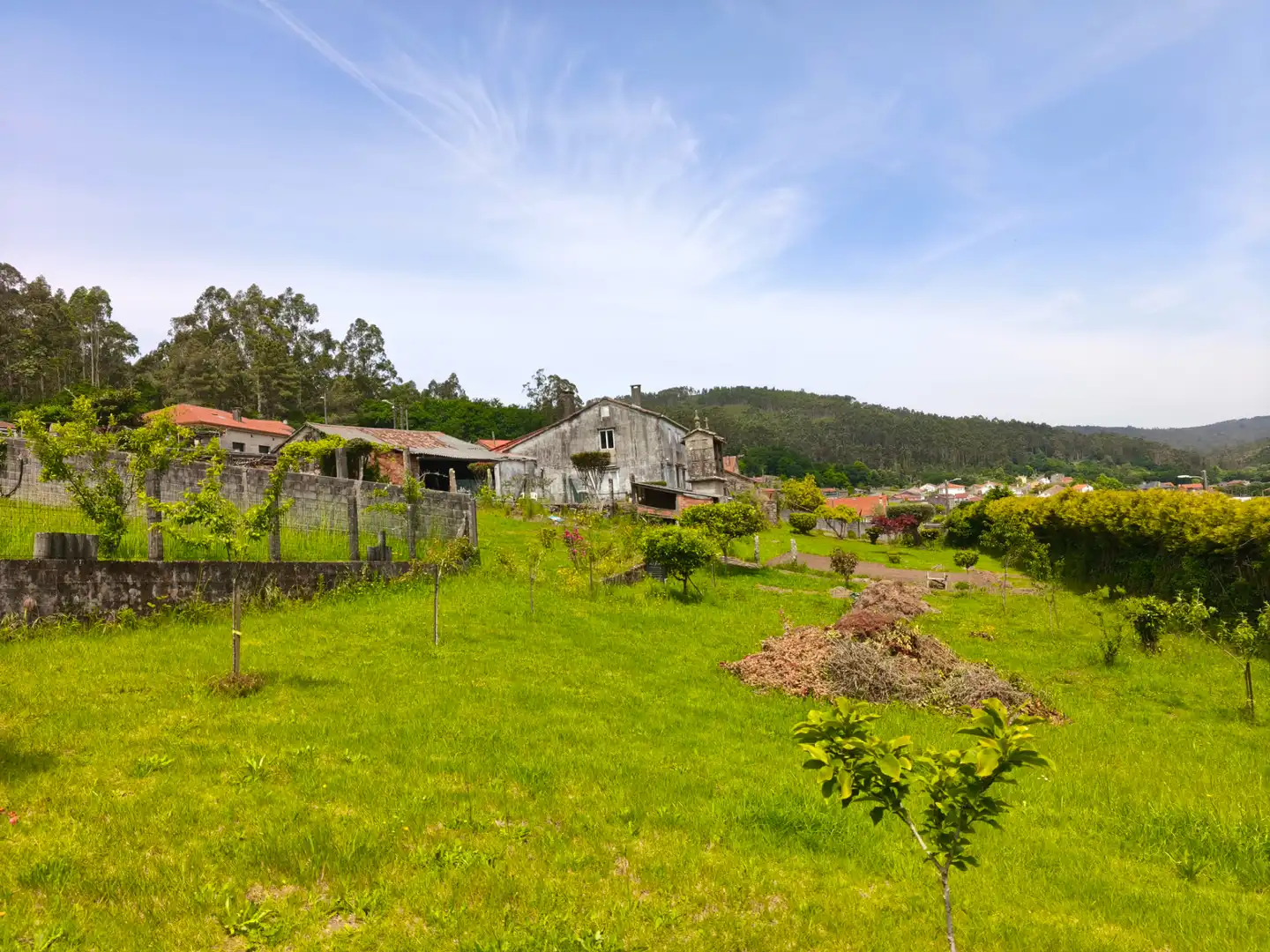 Casa o xalet en venda en Santiago de Compostela  amb Jardí privat, Terrassa i Traster