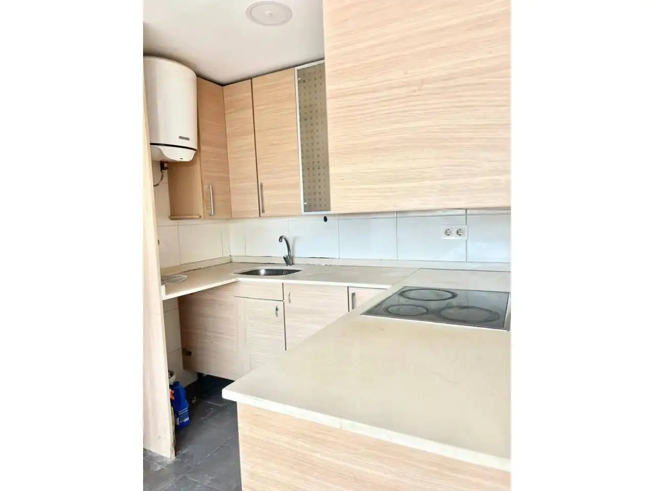 Kitchen of Flat for sale in Tordera  with Air Conditioner, Heating and Parquet flooring