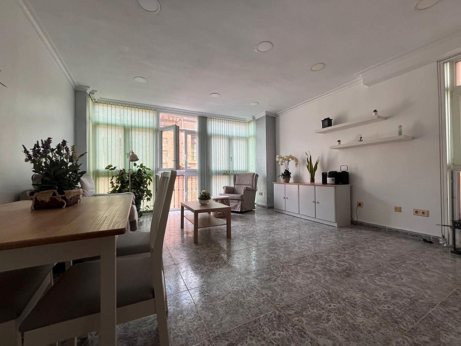 Sala d'estar de Apartament de lloguer en Cartagena amb Aire condicionat, Calefacció i Moblat