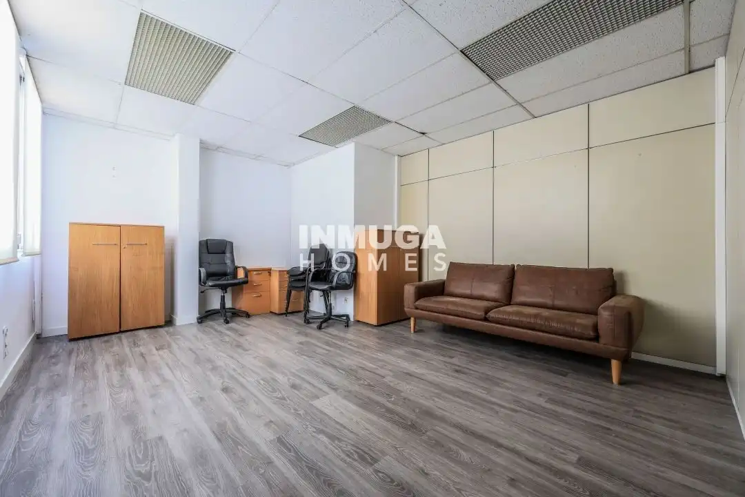 Oficina en venda en Madrid amb Calefacció