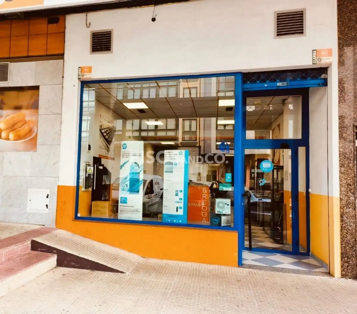 Local en venta en Culleredo