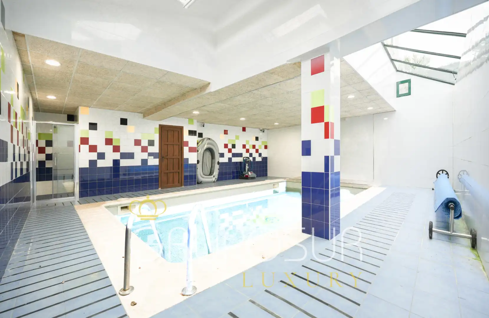 Piscina de Casa o xalet en venda en Boecillo amb Aire condicionat, Calefacció i Jardí privat