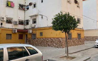 Vista exterior de Pis en venda en  Sevilla Capital