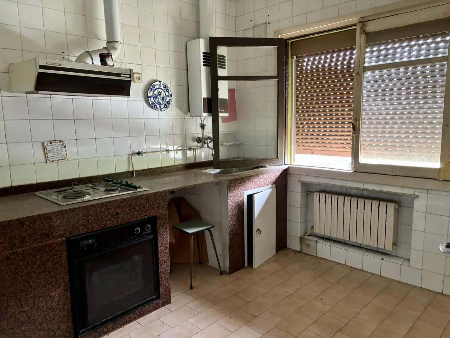 Cocina de Edificio en venta en Piloña