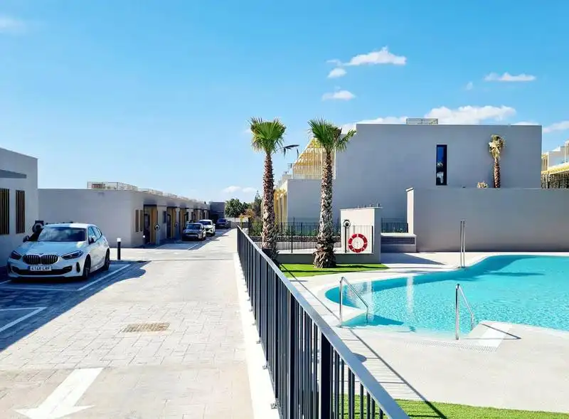 Reihenhaus mit Terrasse zur Miete in El Faro de Calaburra - Chaparral, imagen 6