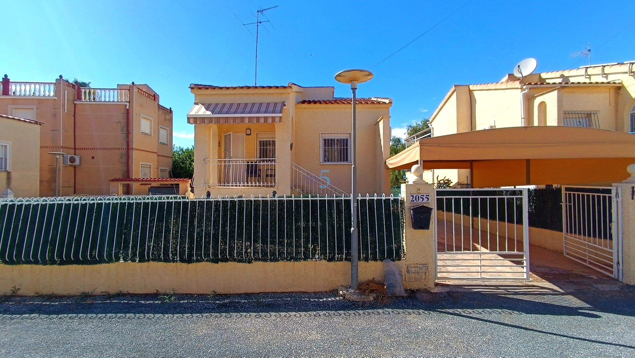 Exterior view of House or chalet for sale in San Fulgencio  with Air Conditioner, Heating and Terrace