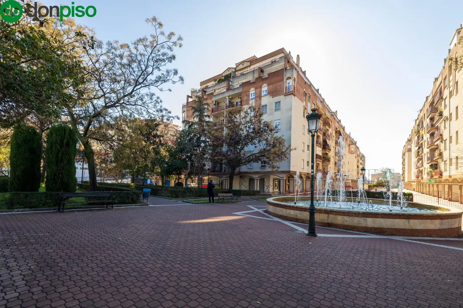 Exterior view of Flat for sale in Granada  with Alarm