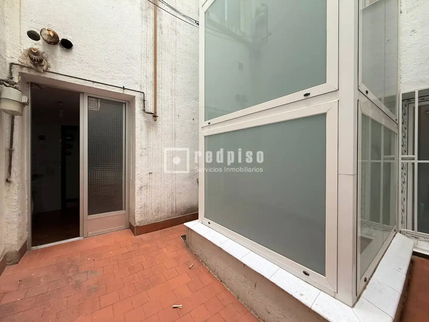 Vista exterior de Piso en venta en Madrid con Aire acondicionado y Calefacción