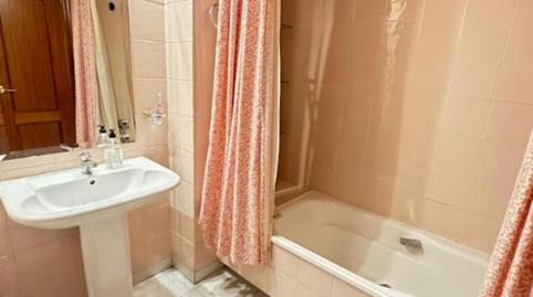 Foto 3 de Apartament per a compartir a Barrio de Zaidín, Granada