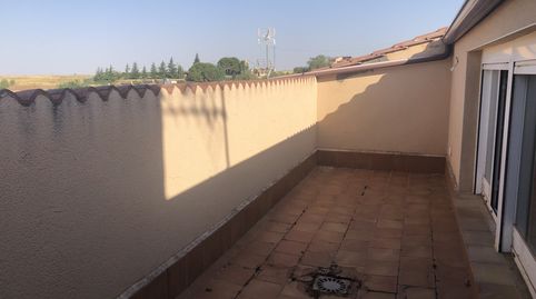 Foto 2 de Casa adosada en venta en La Lastrilla , Segovia