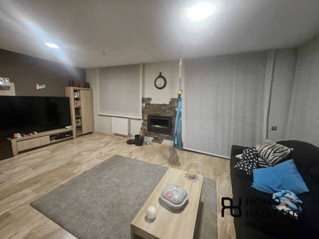 Casa-chalet en Alquiler en Calle RIERA en Font Pudenta