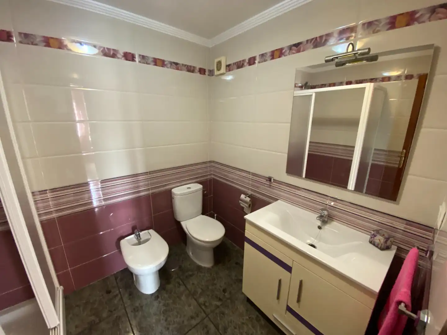 Badezimmer von Wohnung zur untervermieten in Málaga mit Terrasse, Möbliert und Ofen
