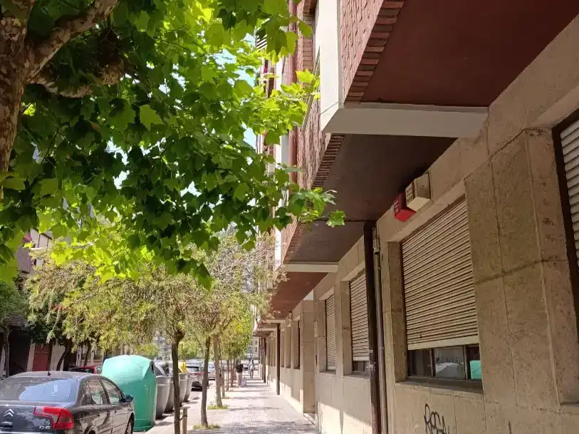 Vista exterior de Piso en venta en Getxo  con Balcón