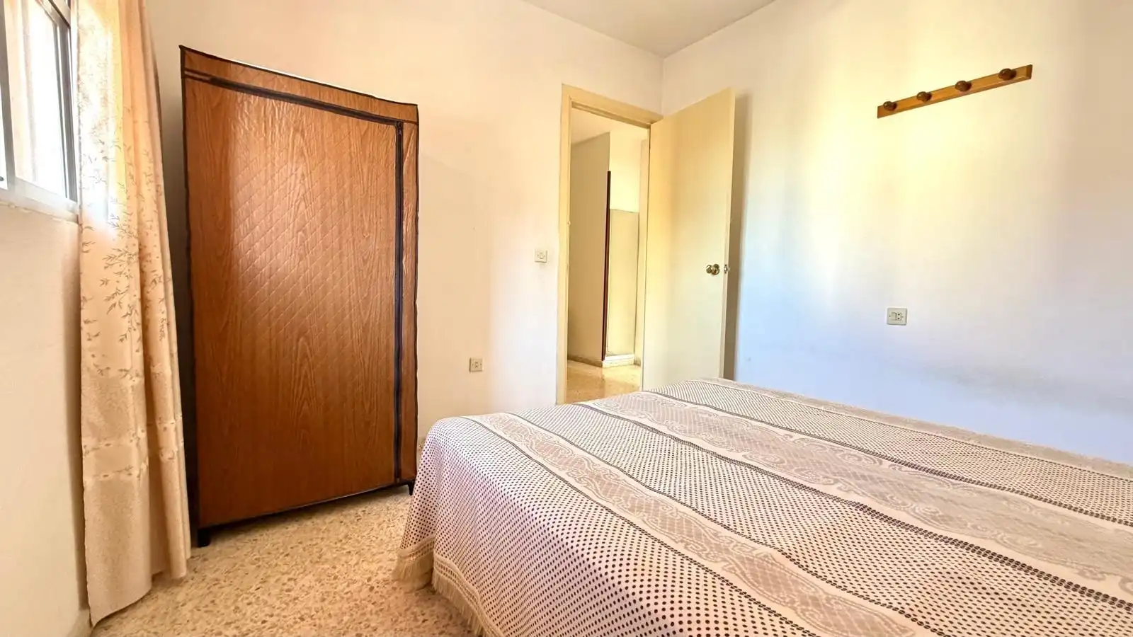 Schlafzimmer von Wohnung zum Verkauf in El Puerto de Santa María mit Klimaanlage und Terrasse
