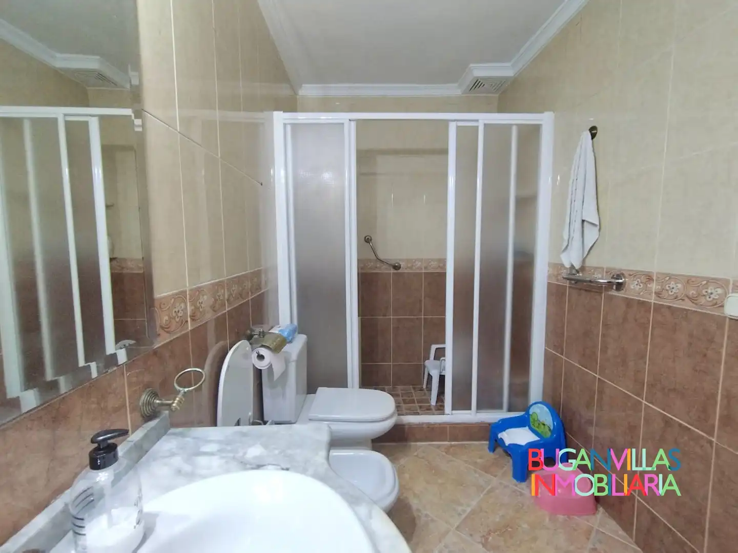 Baño de Casa adosada en venta en Lepe con Trastero y Amueblado