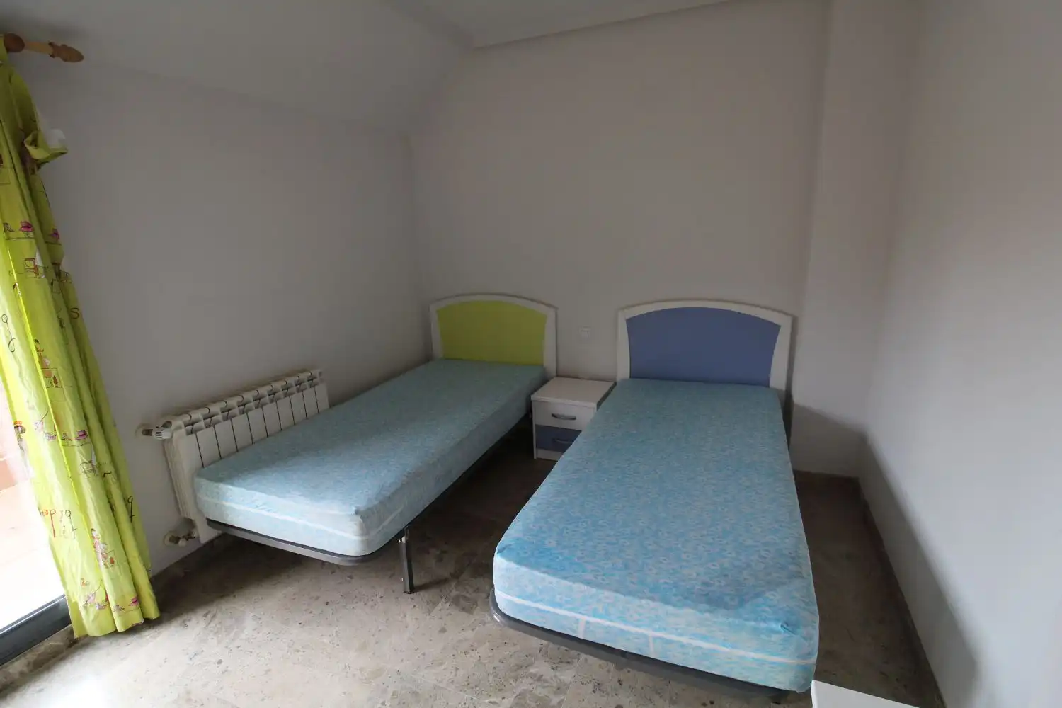 Dormitori de Dúplex de lloguer en Ciudad Real amb Terrassa, Traster i Moblat