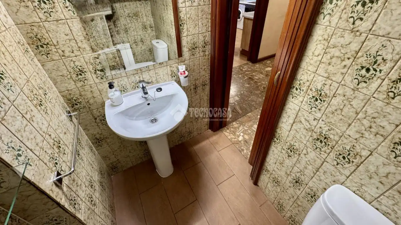 Badezimmer von Wohnung zum Verkauf in Iglesia - Estación