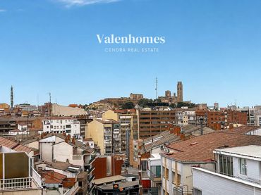 Wohnung mit Balkon zum Verkauf in Instituts - Universitat
