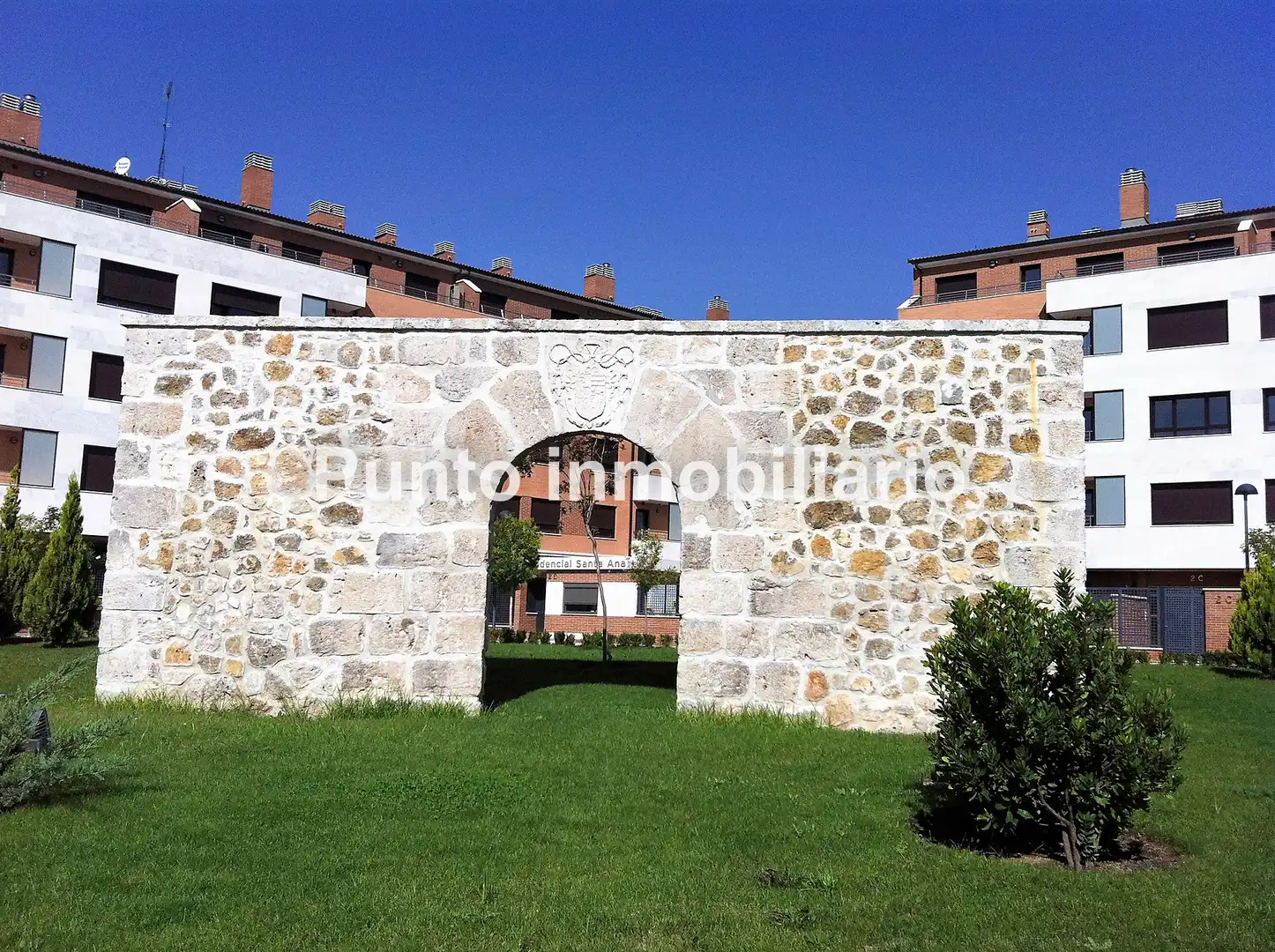 Flat for rent in Calle Santa Ana, 2, La Flecha - Monasterio del Prado