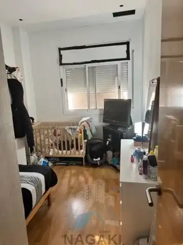 Bedroom of Ground floor for sale in Terrassa  with Parquet flooring and Terrace