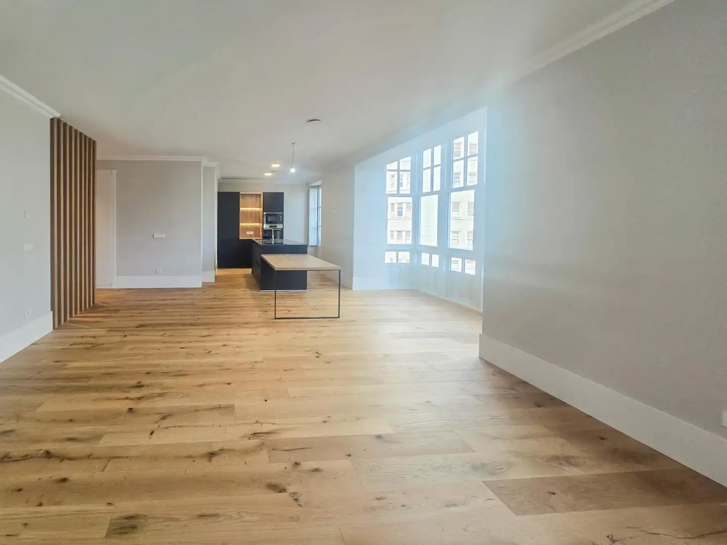 Sala d'estar de Pis en venda en A Coruña Capital  amb Parquet i Balcó